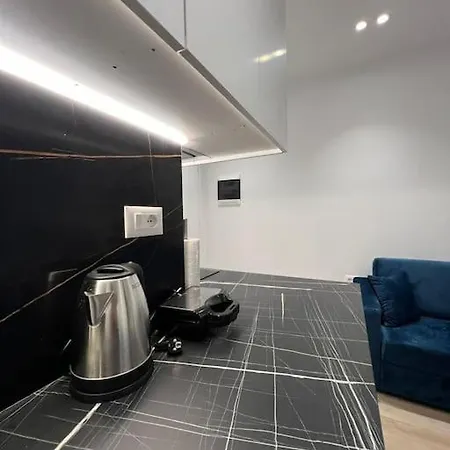 Apartment Peaceful Ish-blloku Area Tirana